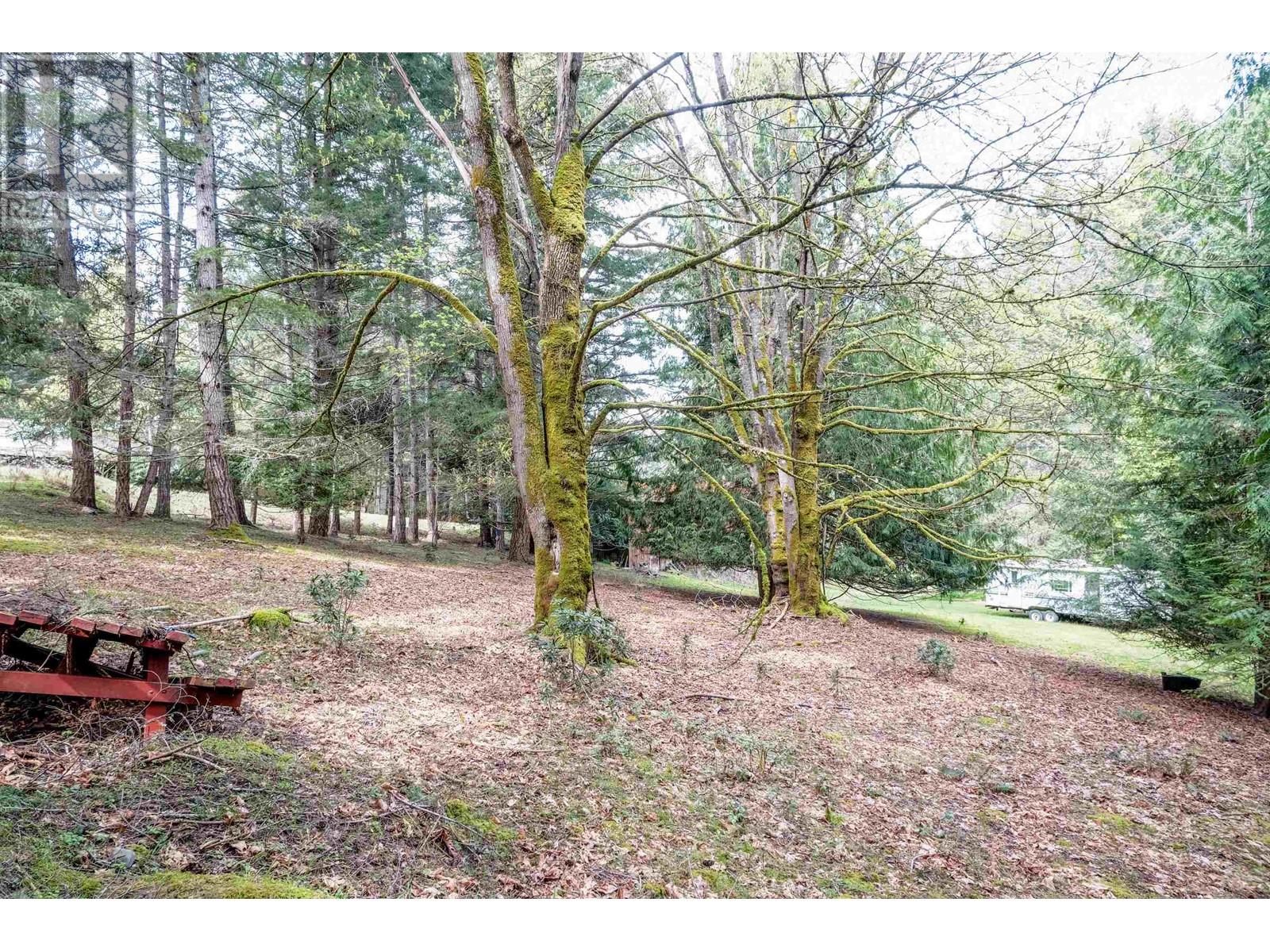 548 Dalton Drive Property Photo 7