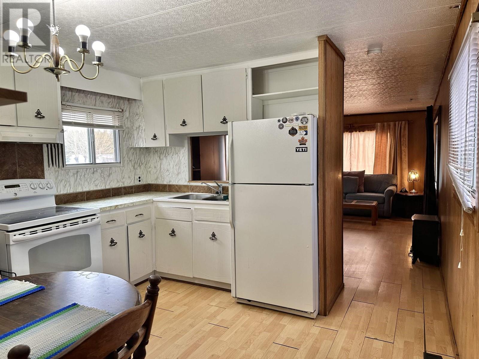 1355 King Road Property Photo 2
