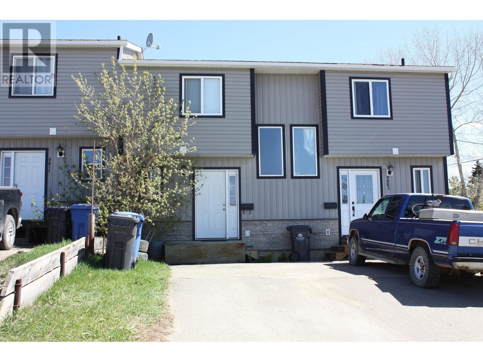 9807 97 Street Property Photo 19