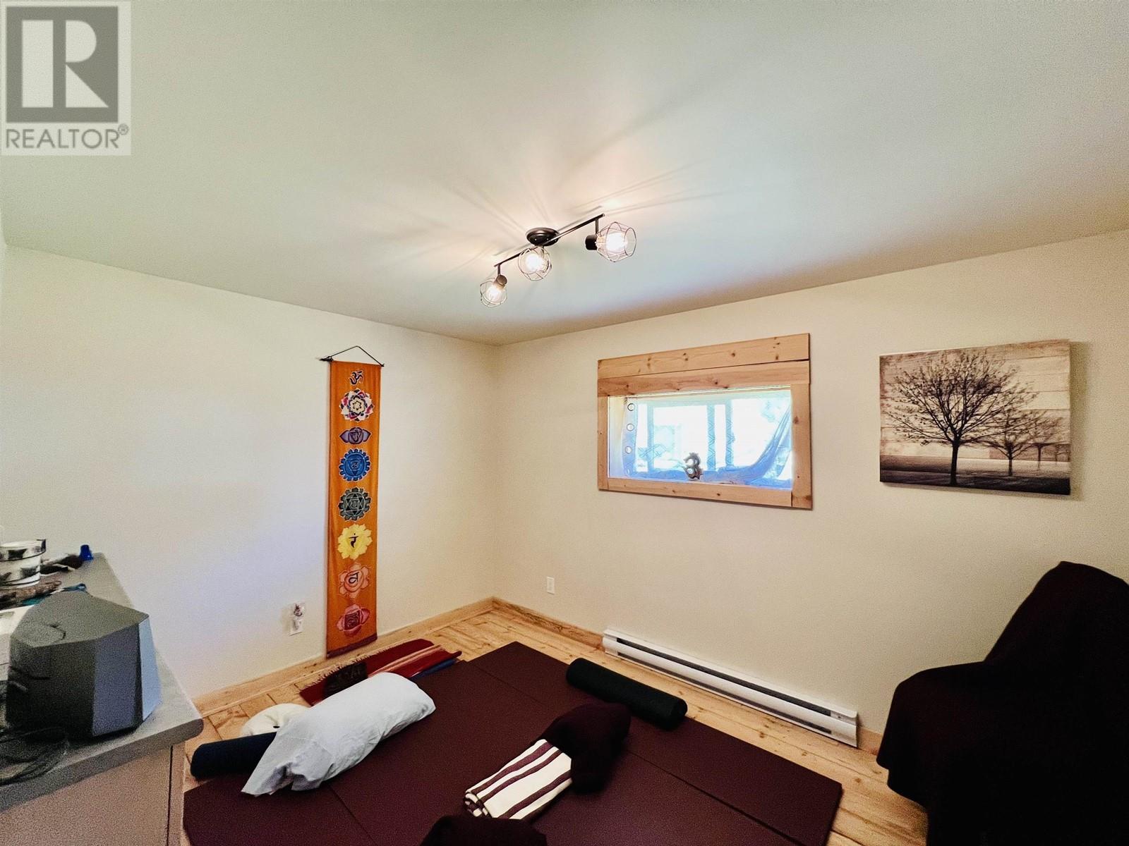 4358 11th Avenue Property Photo 17