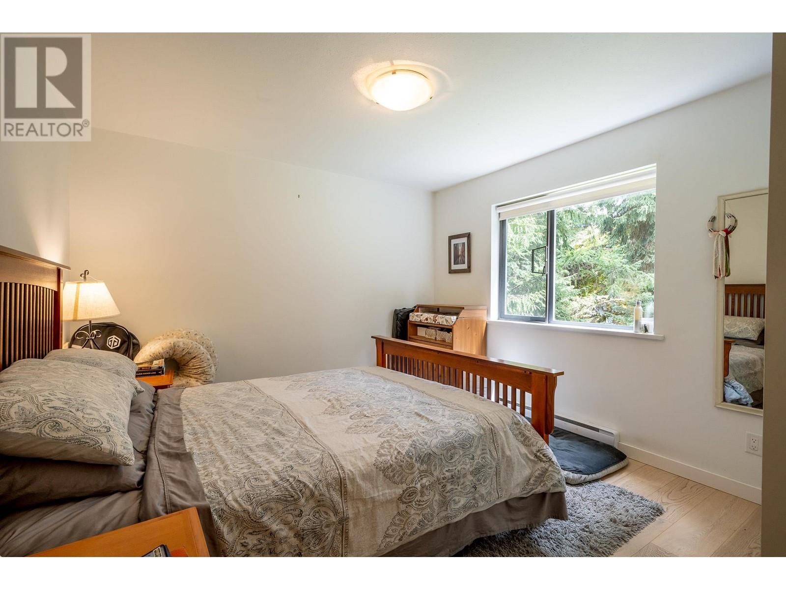 7206 Fitzsimmons Road North Property Photo 25