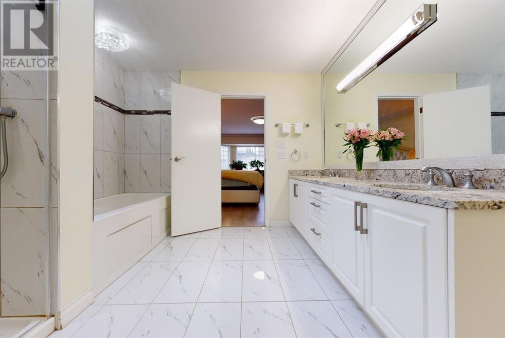 6683 Oak Street Property Photo 23