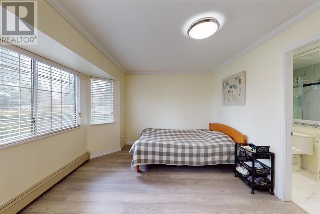 6683 Oak Street Property Photo 25