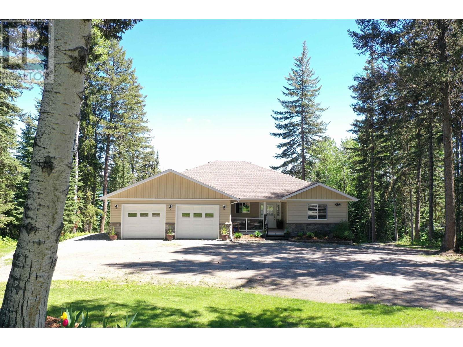 4976 Ten Mile Lake Road Property Photo 1