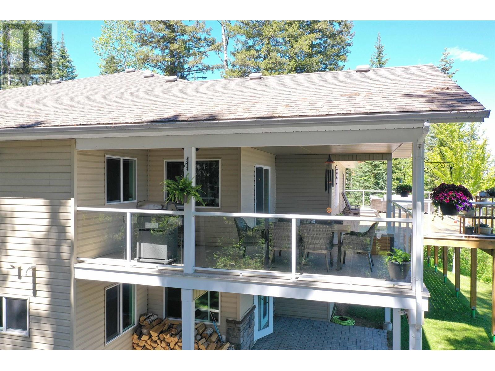 4976 Ten Mile Lake Road Property Photo 3