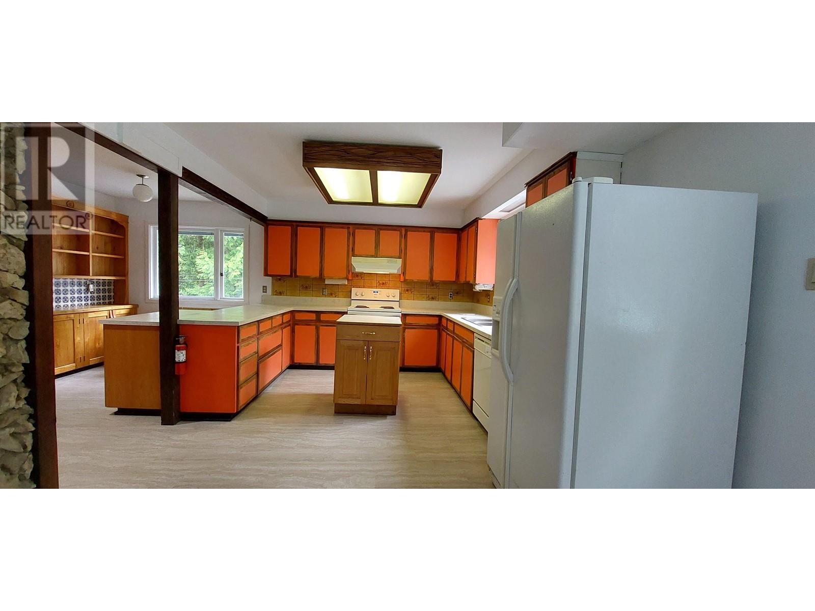 1290 Mackenzie 20 Highway Property Photo 11