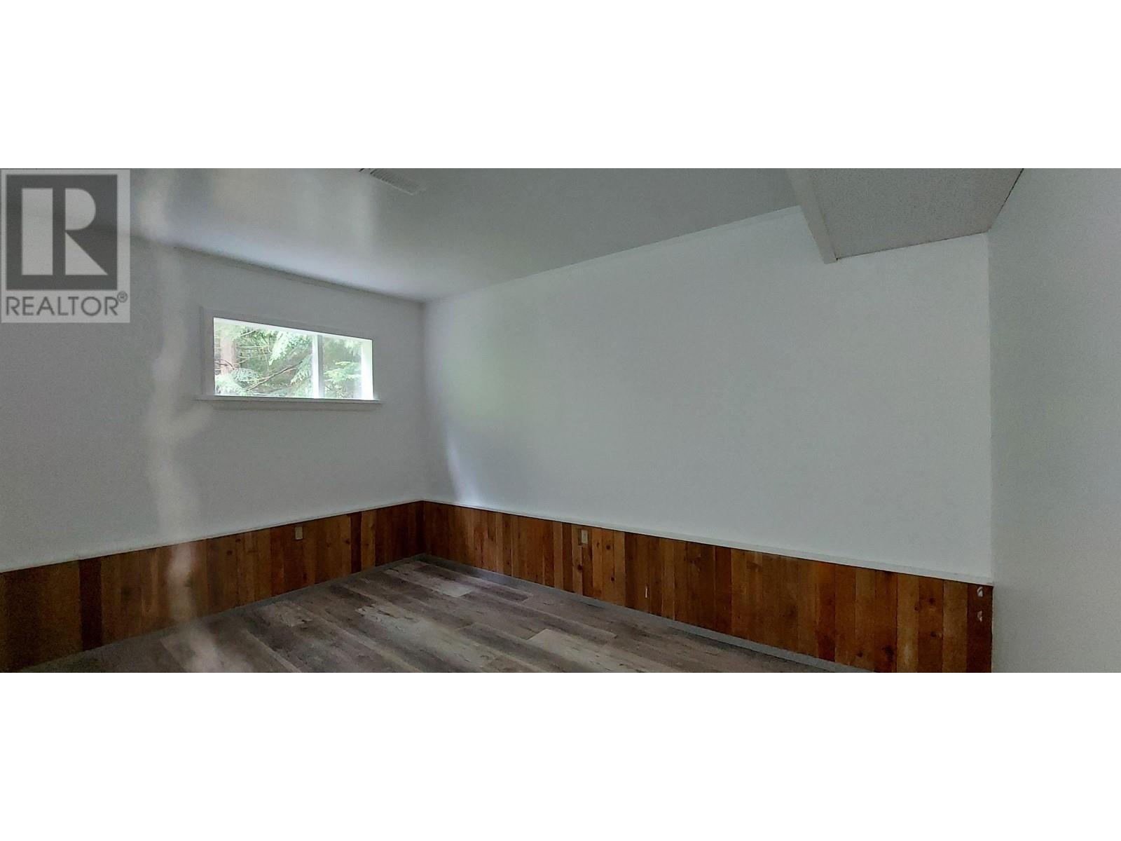 1290 Mackenzie 20 Highway Property Photo 26