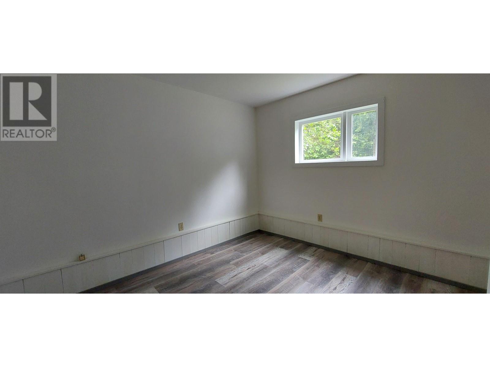 1290 Mackenzie 20 Highway Property Photo 27