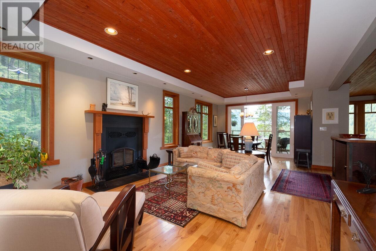1029 Center Bay Road Property Photo 10