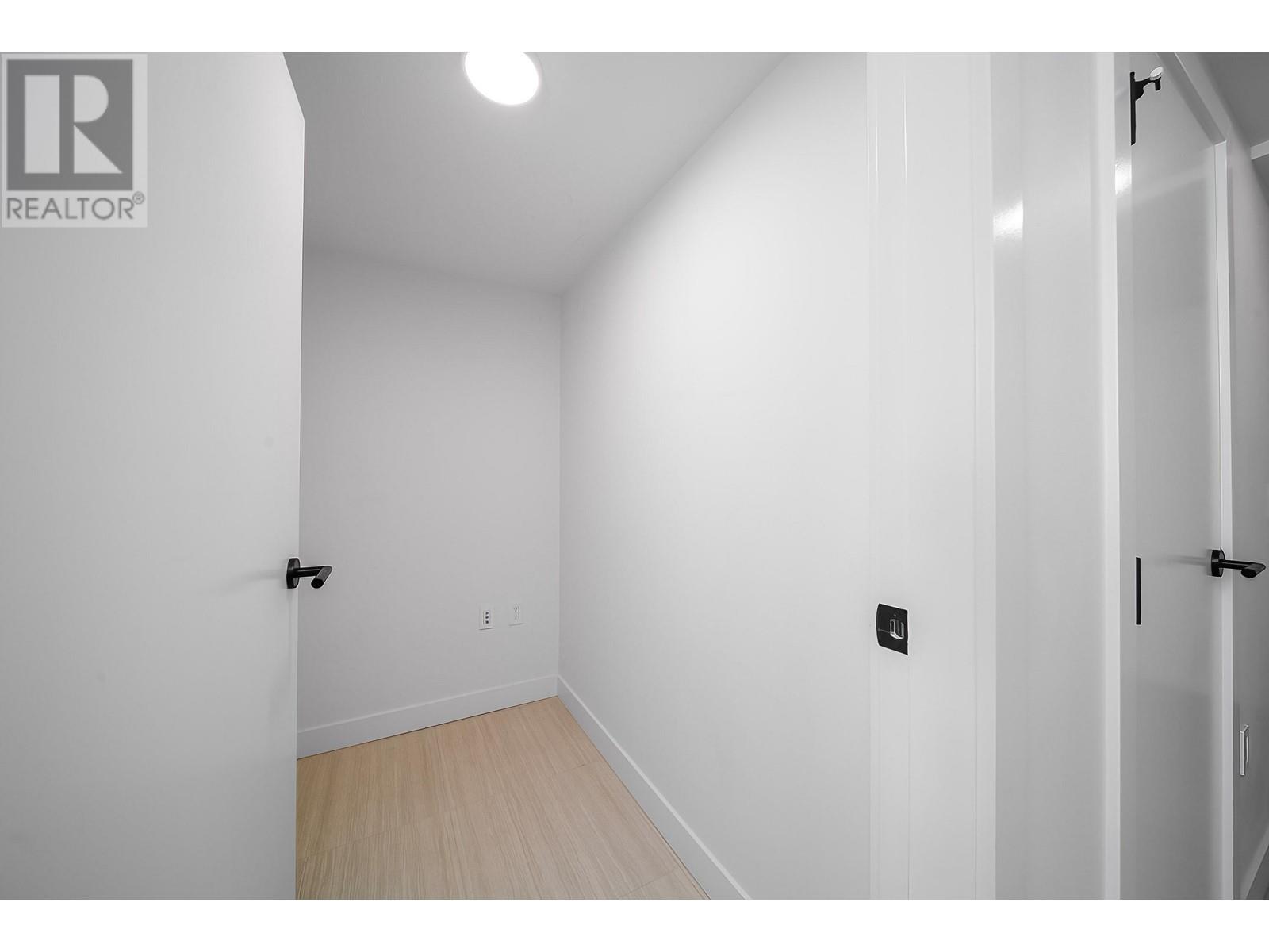 408 5058 Joyce Street Property Photo 10