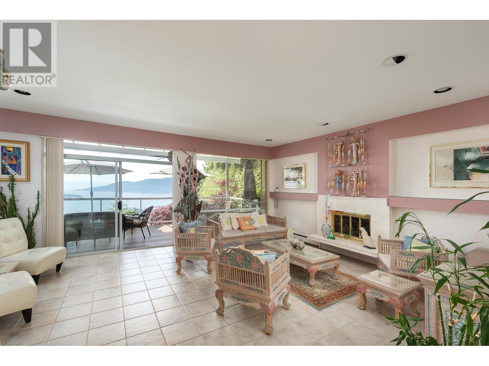 4729 Woodburn Road Property Photo 14