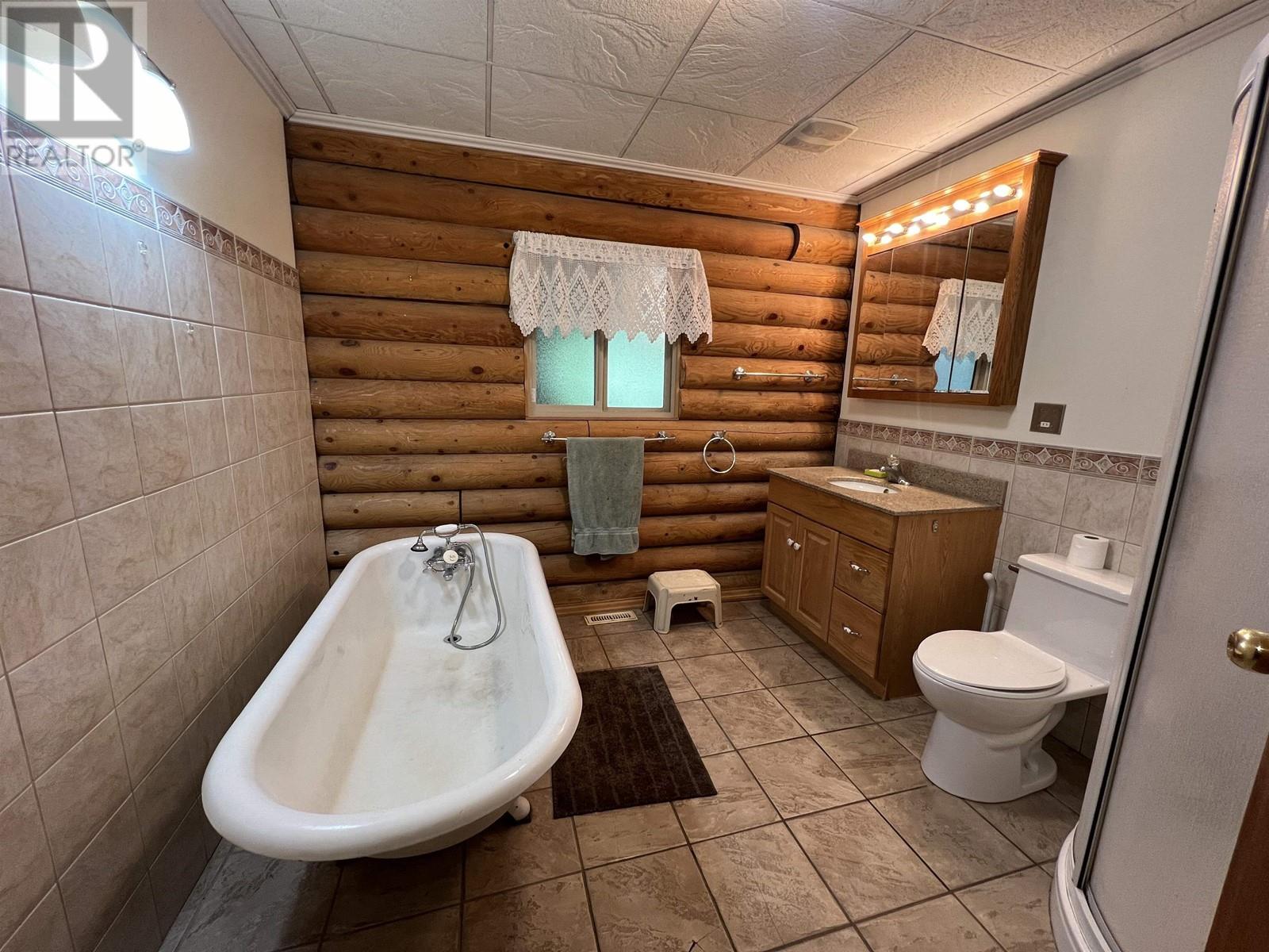 7639 Old Alaska Highway Property Photo 21