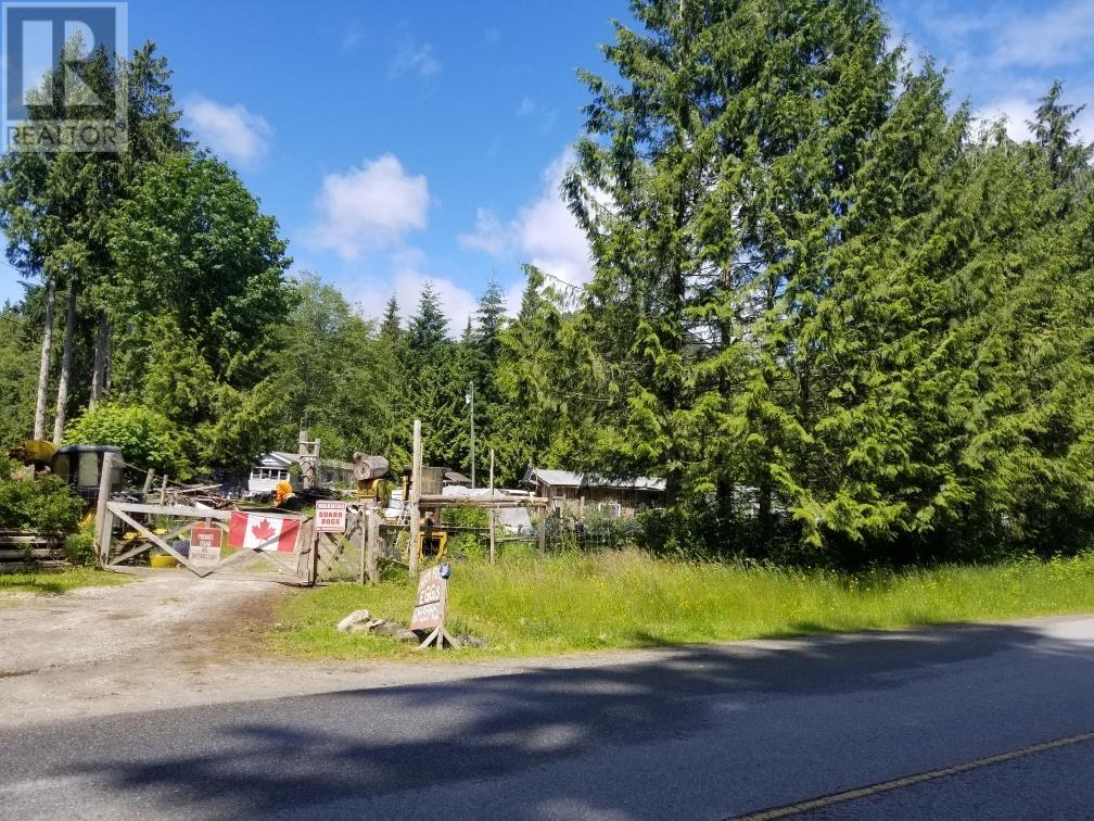 6229 Mason Road Property Photo 1