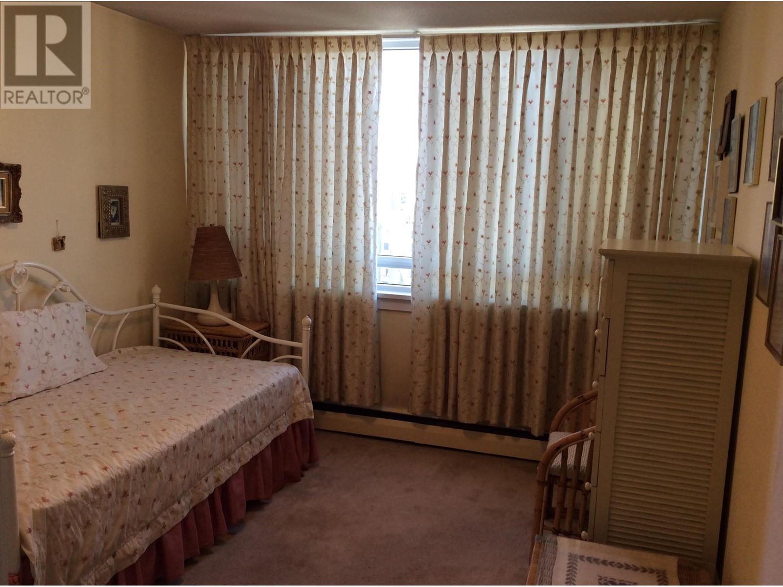 1404 1850 Comox Street Property Photo 12