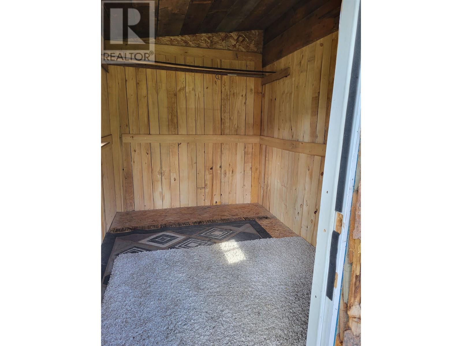 17530 E Perry Road Property Photo 23