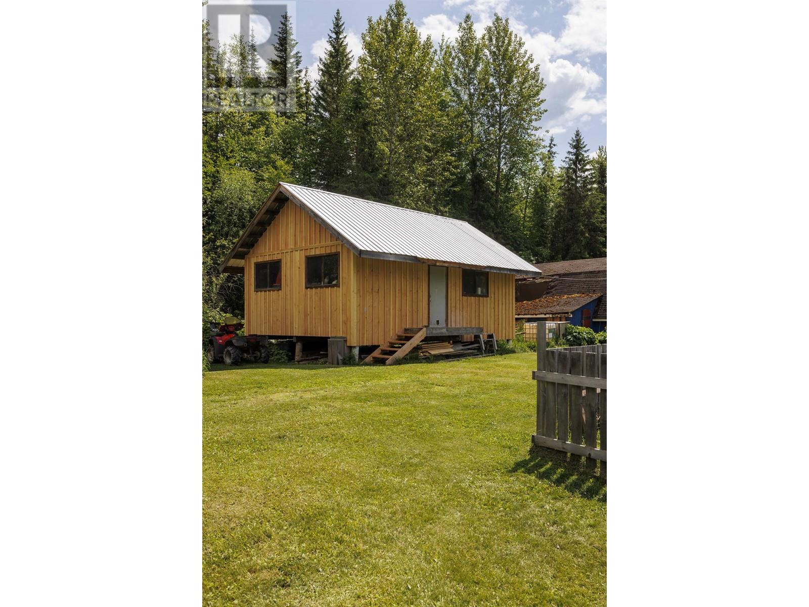9201 Loos Road Property Photo 24