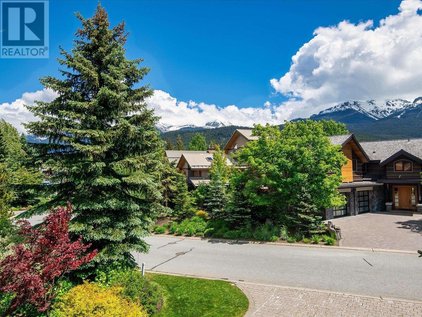 8419 Golden Bear Place Property Photo 14