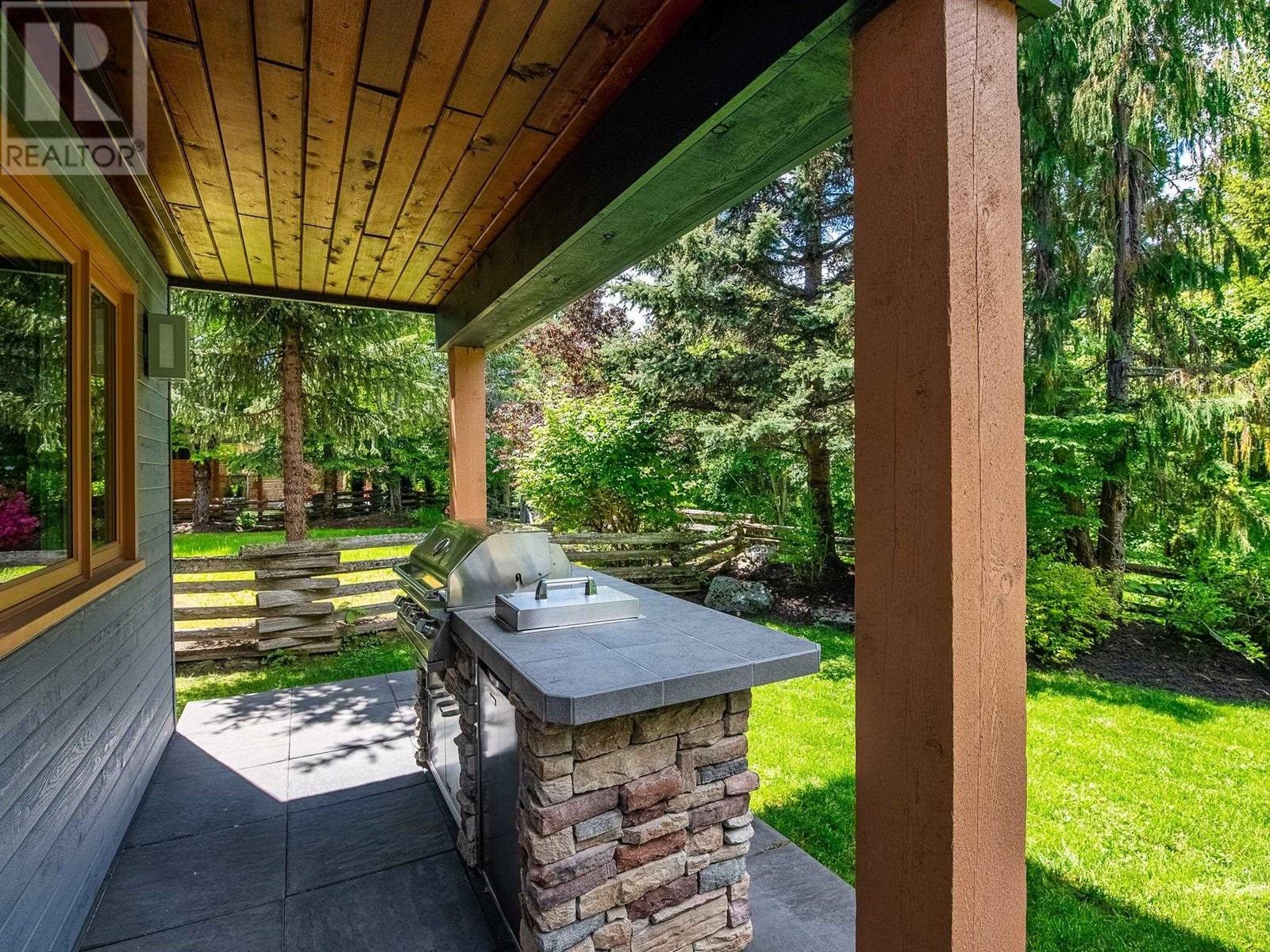 8419 Golden Bear Place Property Photo 26