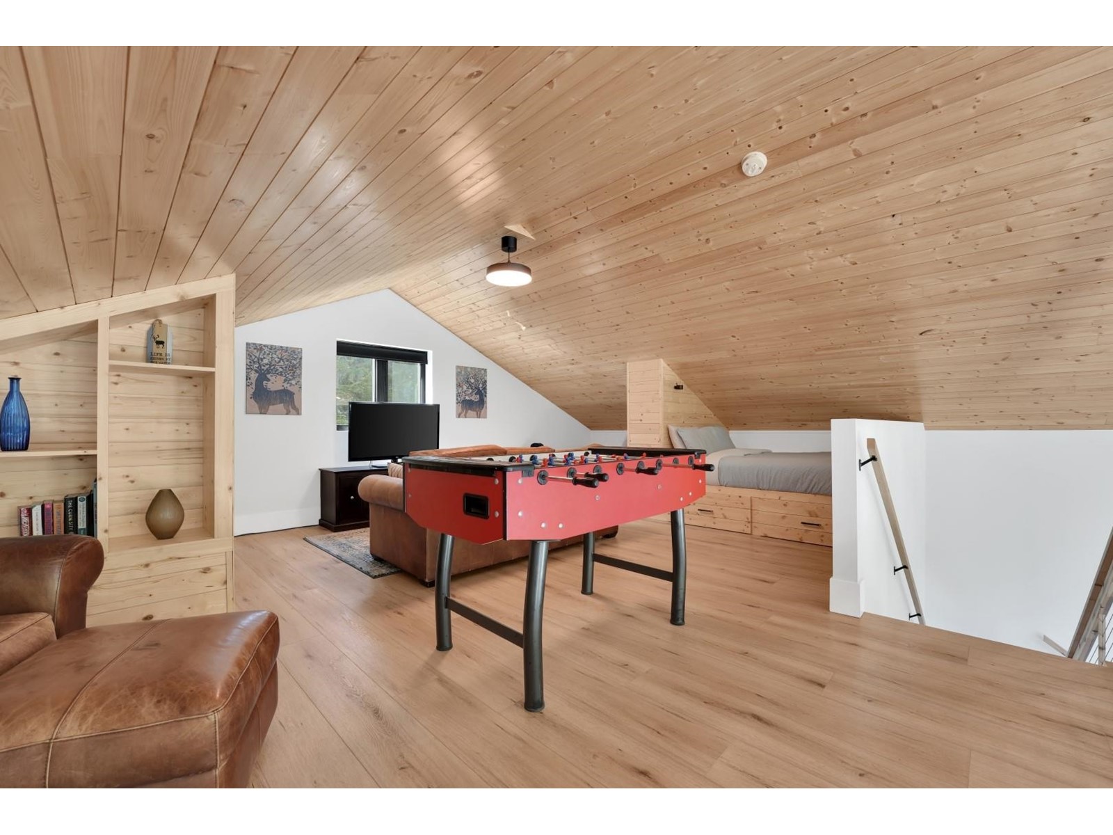 47020 Snowmist Drive Property Photo 34