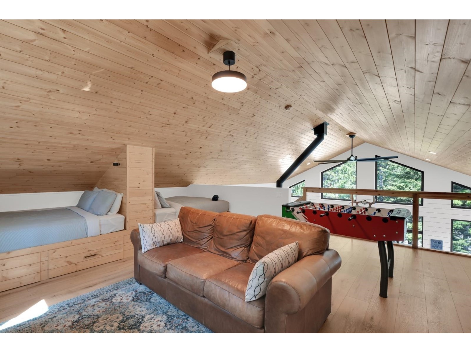 47020 Snowmist Drive Property Photo 38