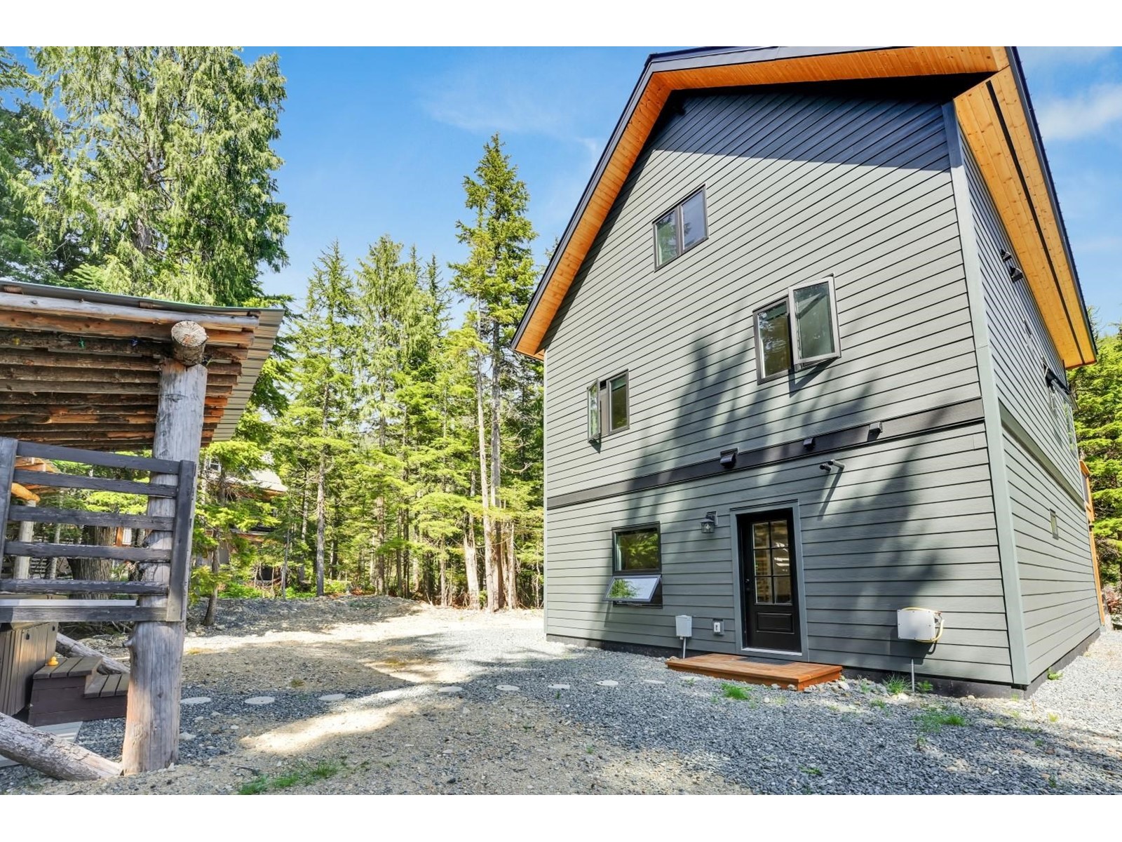 47020 Snowmist Drive Property Photo 39