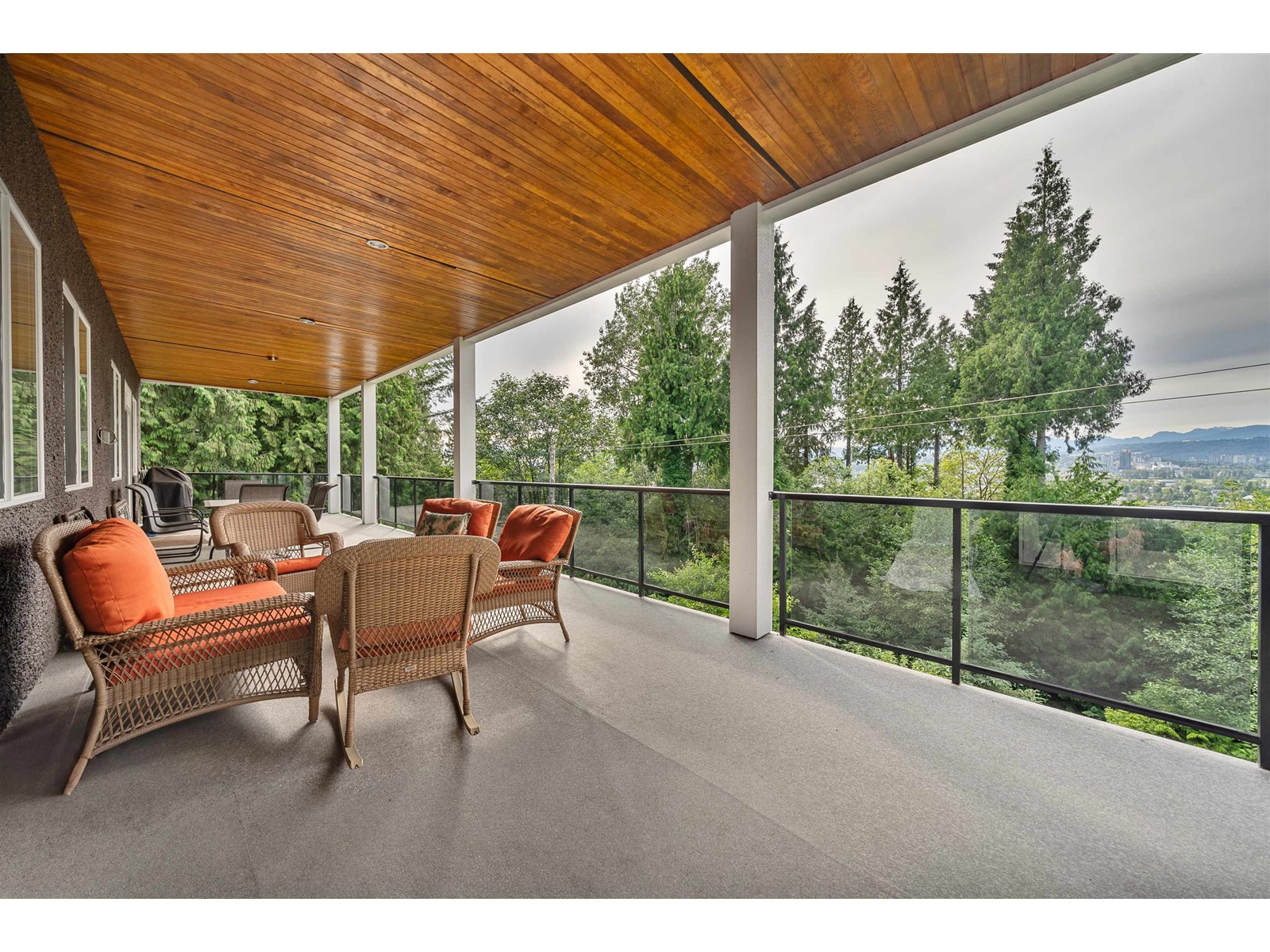 12701 107a Avenue Property Photo 23
