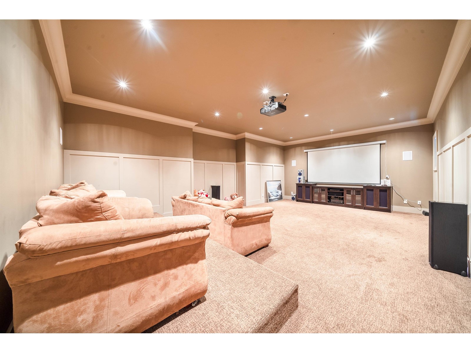 12701 107a Avenue Property Photo 33