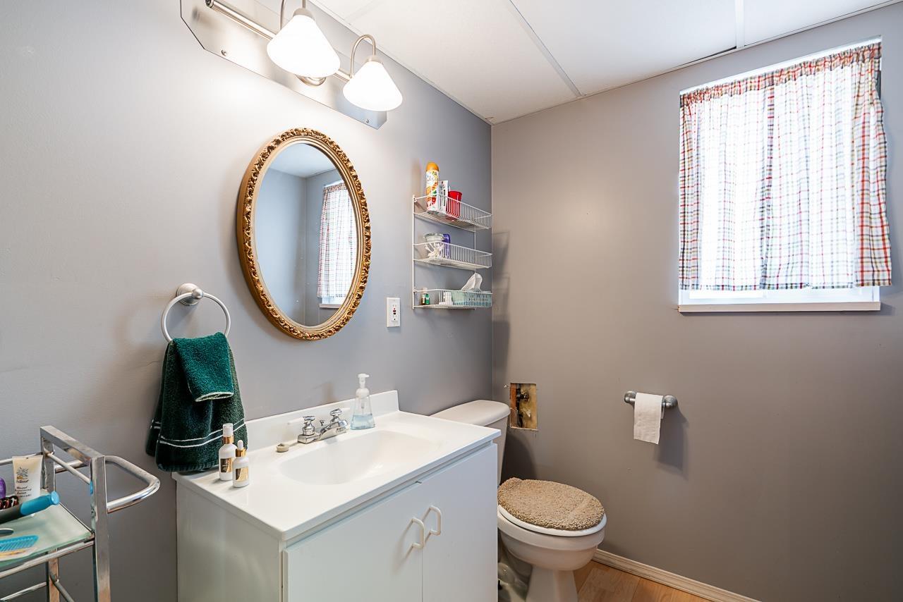 27296 29a Avenue Property Photo 27