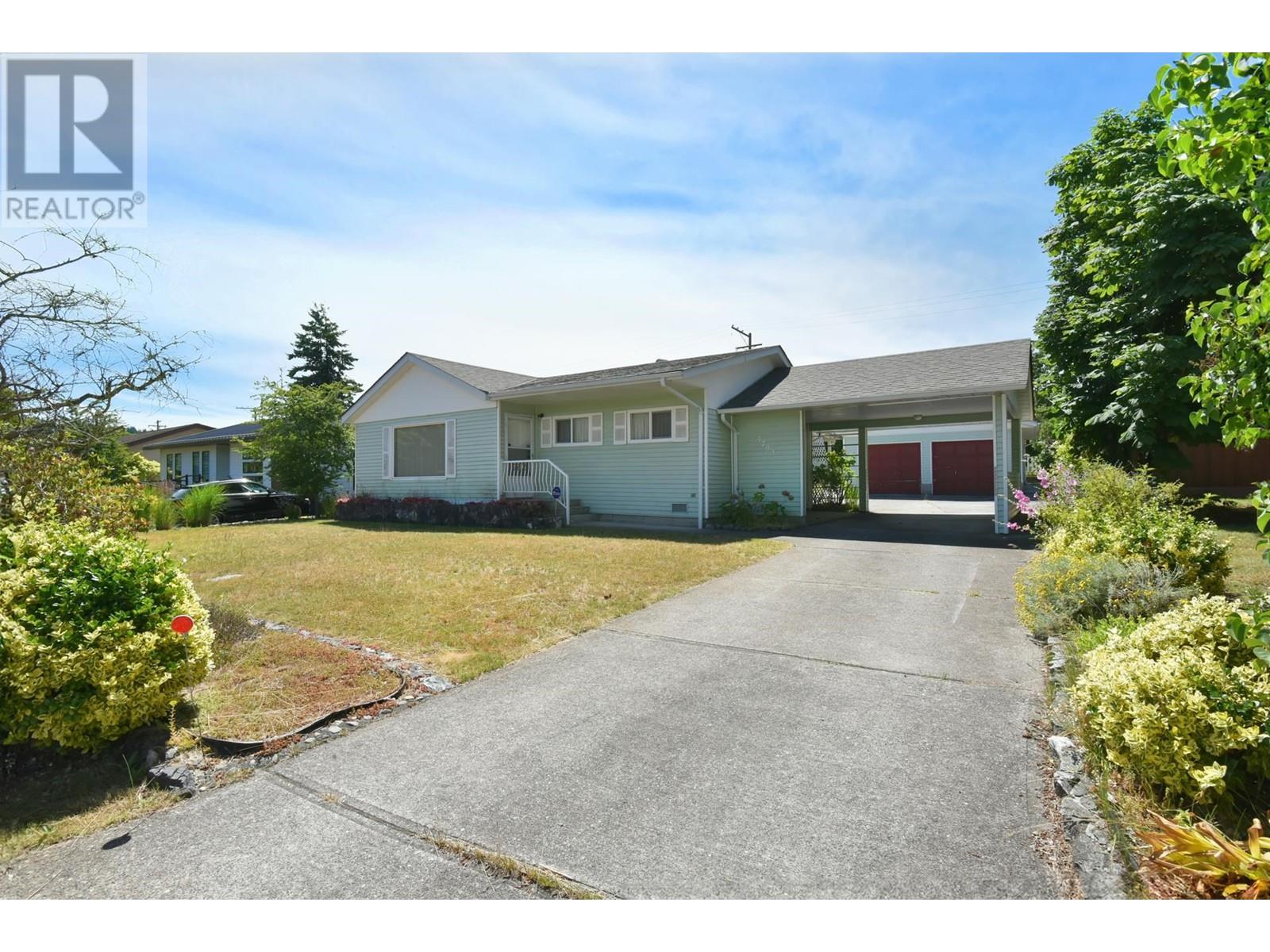 5703 Dolphin Street Property Photo 1