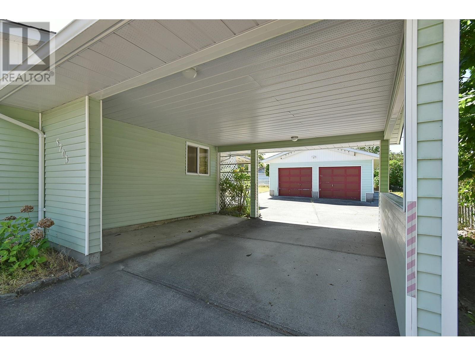 5703 Dolphin Street Property Photo 26