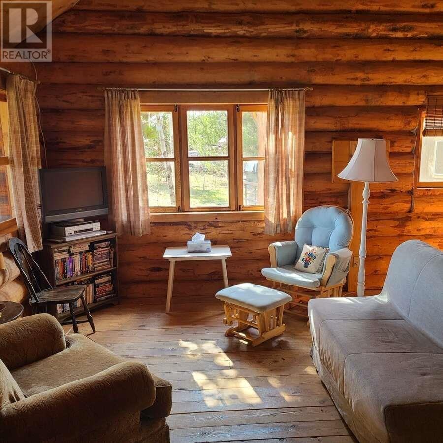 6652 Rayfield Road Property Photo 4
