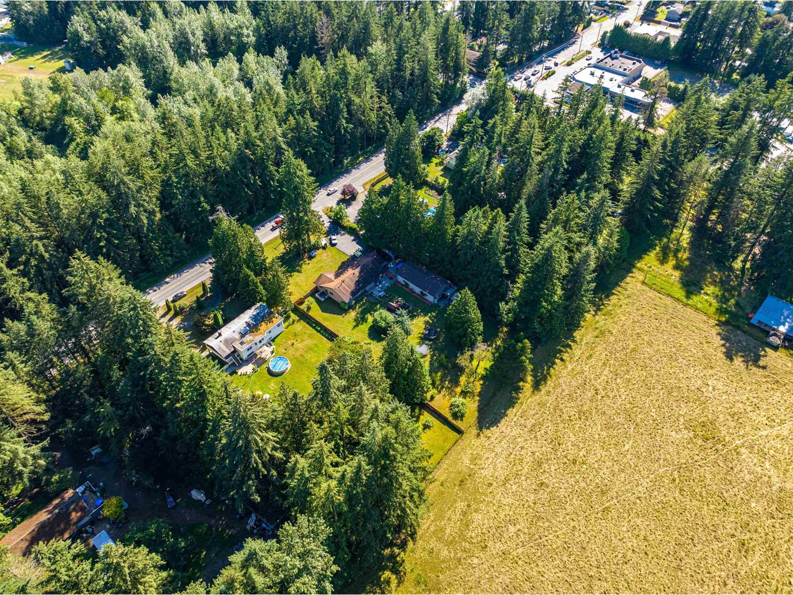 20877 40 Avenue Property Photo 15