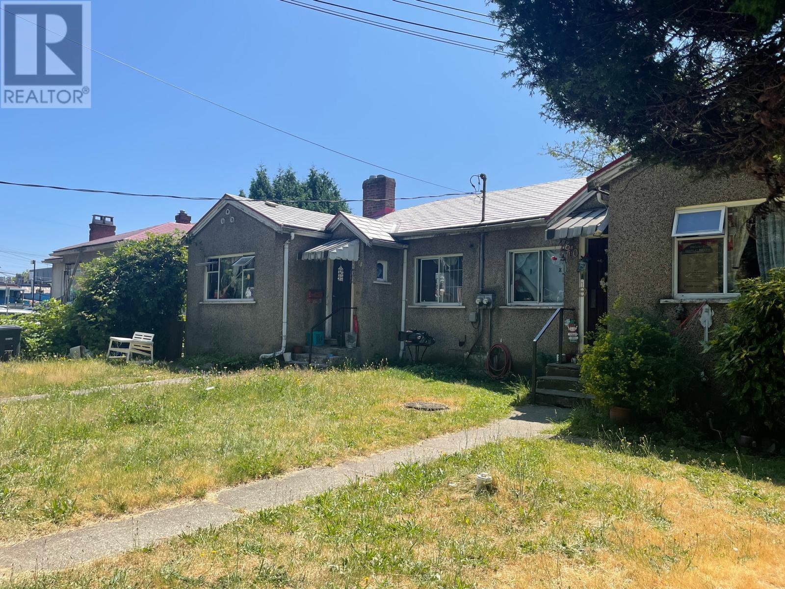 610 E 49th Avenue Property Photo 2
