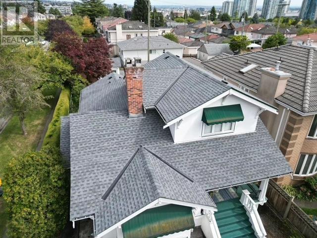 7708 Heather Street Property Photo 8