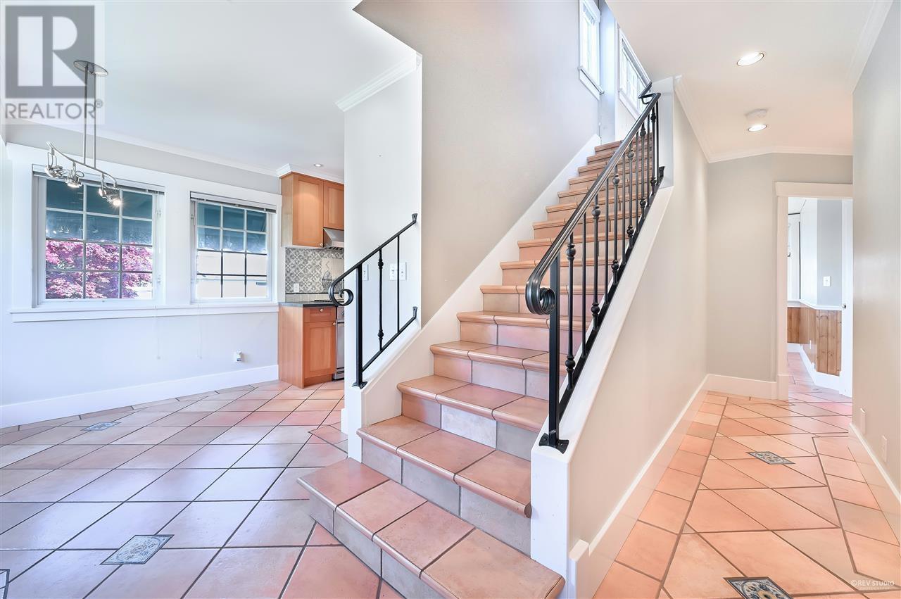 7708 Heather Street Property Photo 16
