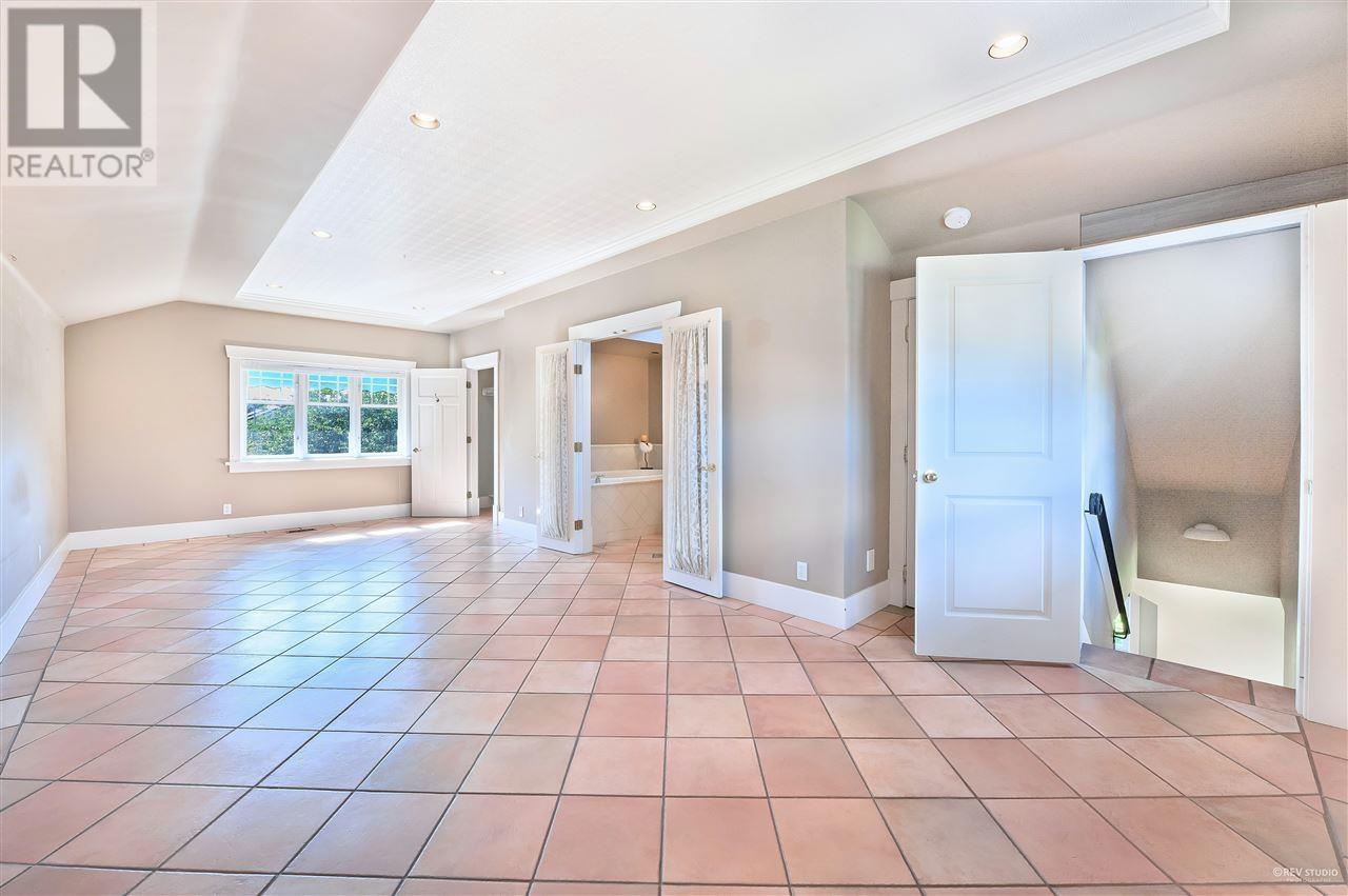 7708 Heather Street Property Photo 17