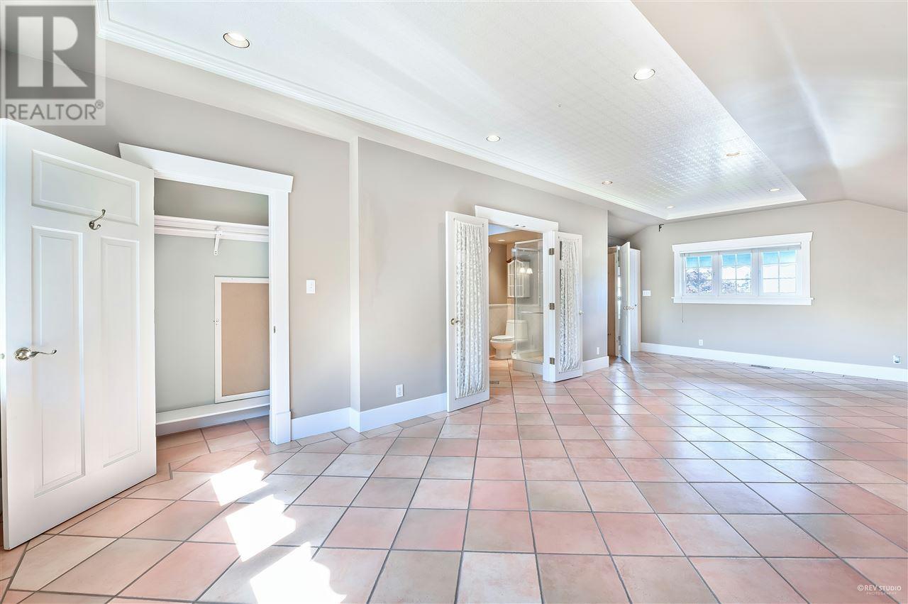 7708 Heather Street Property Photo 18