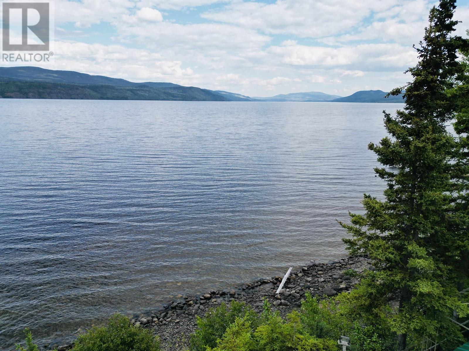 39784 Babine Lake Road Property Photo 3