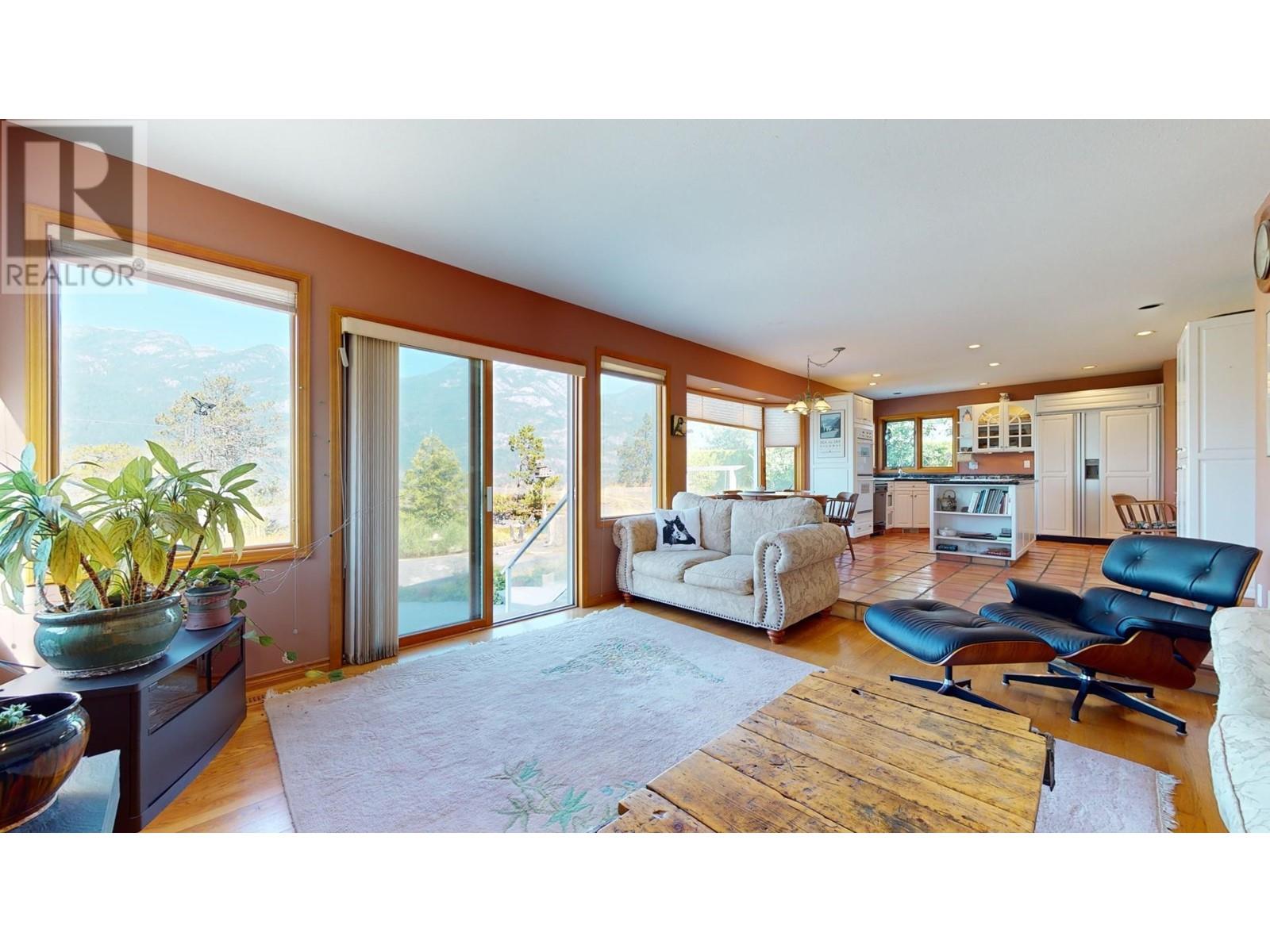 2009 Cliffside Lane Property Photo 15