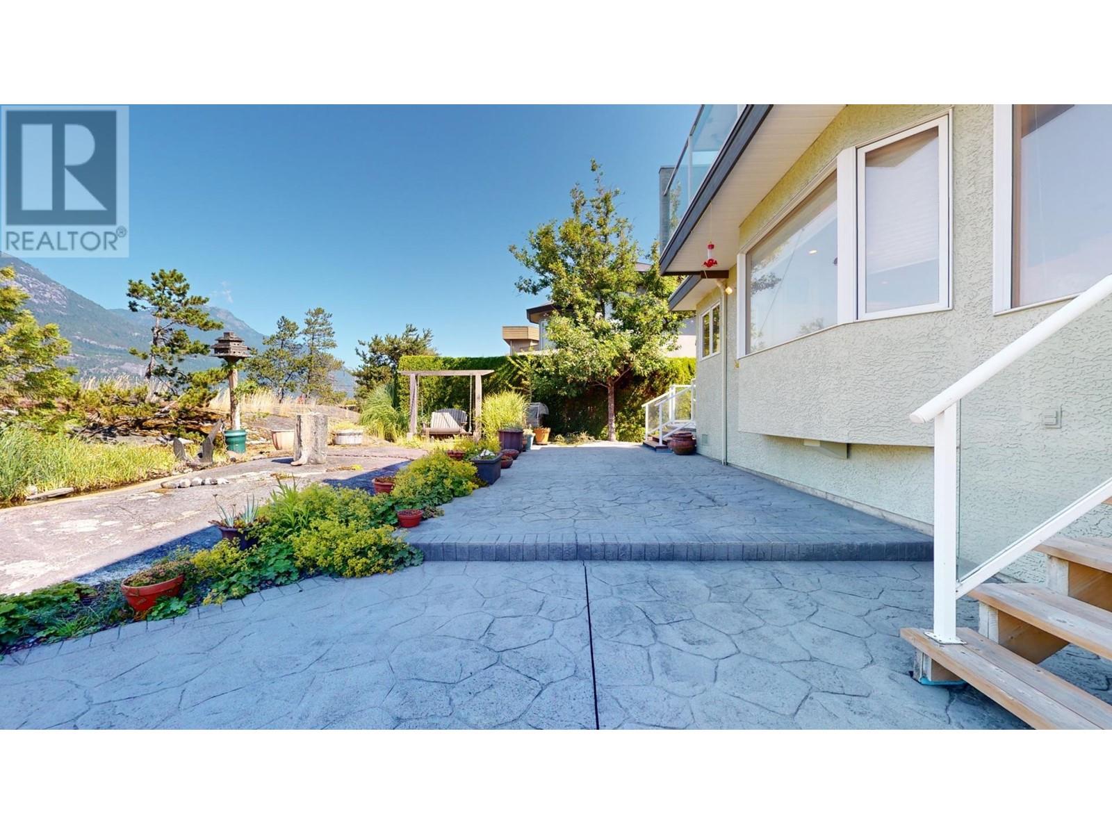 2009 Cliffside Lane Property Photo 34