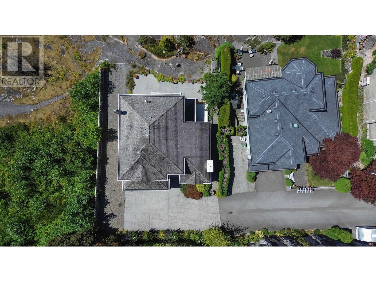 2009 Cliffside Lane Property Photo 38