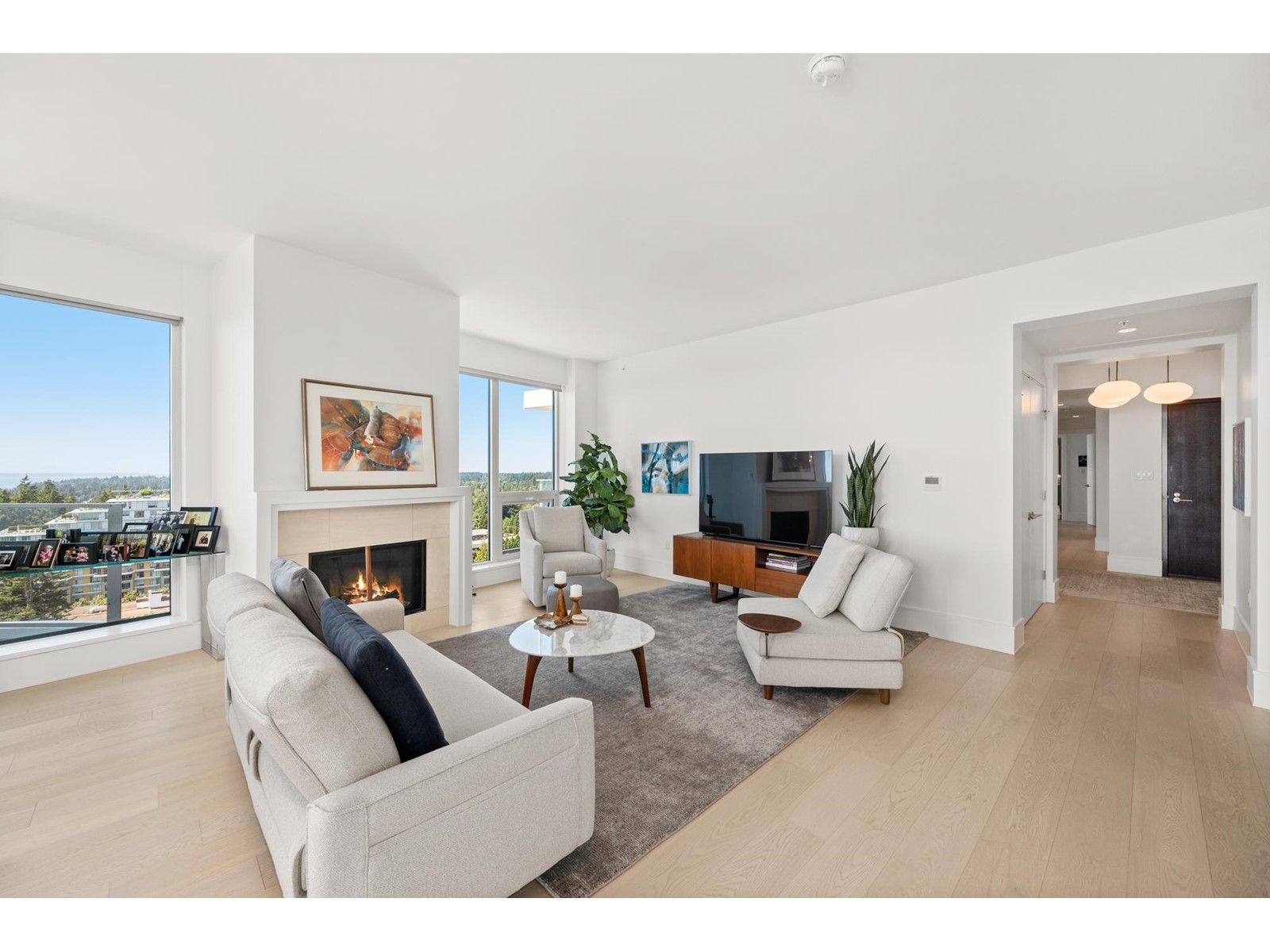 1601 1500 Martin Street Property Photo 6