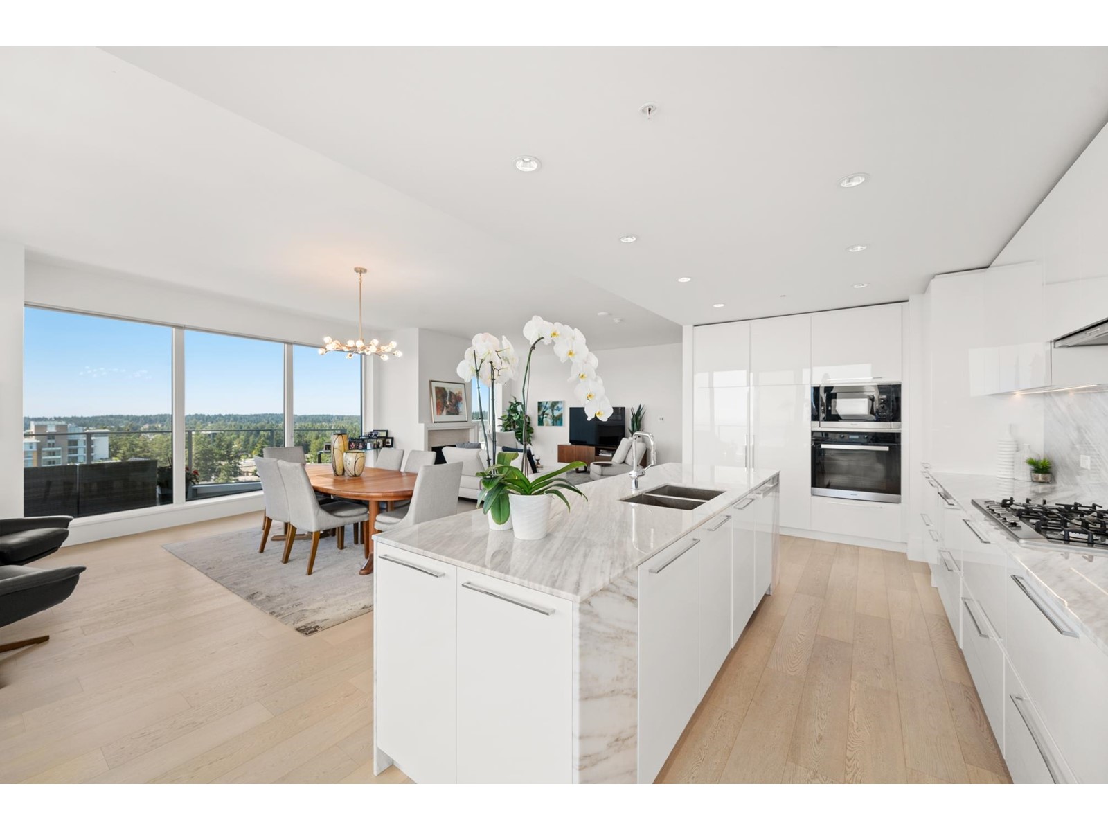1601 1500 Martin Street Property Photo 18