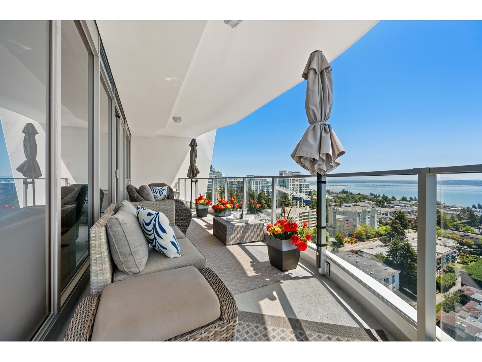 1601 1500 Martin Street Property Photo 28