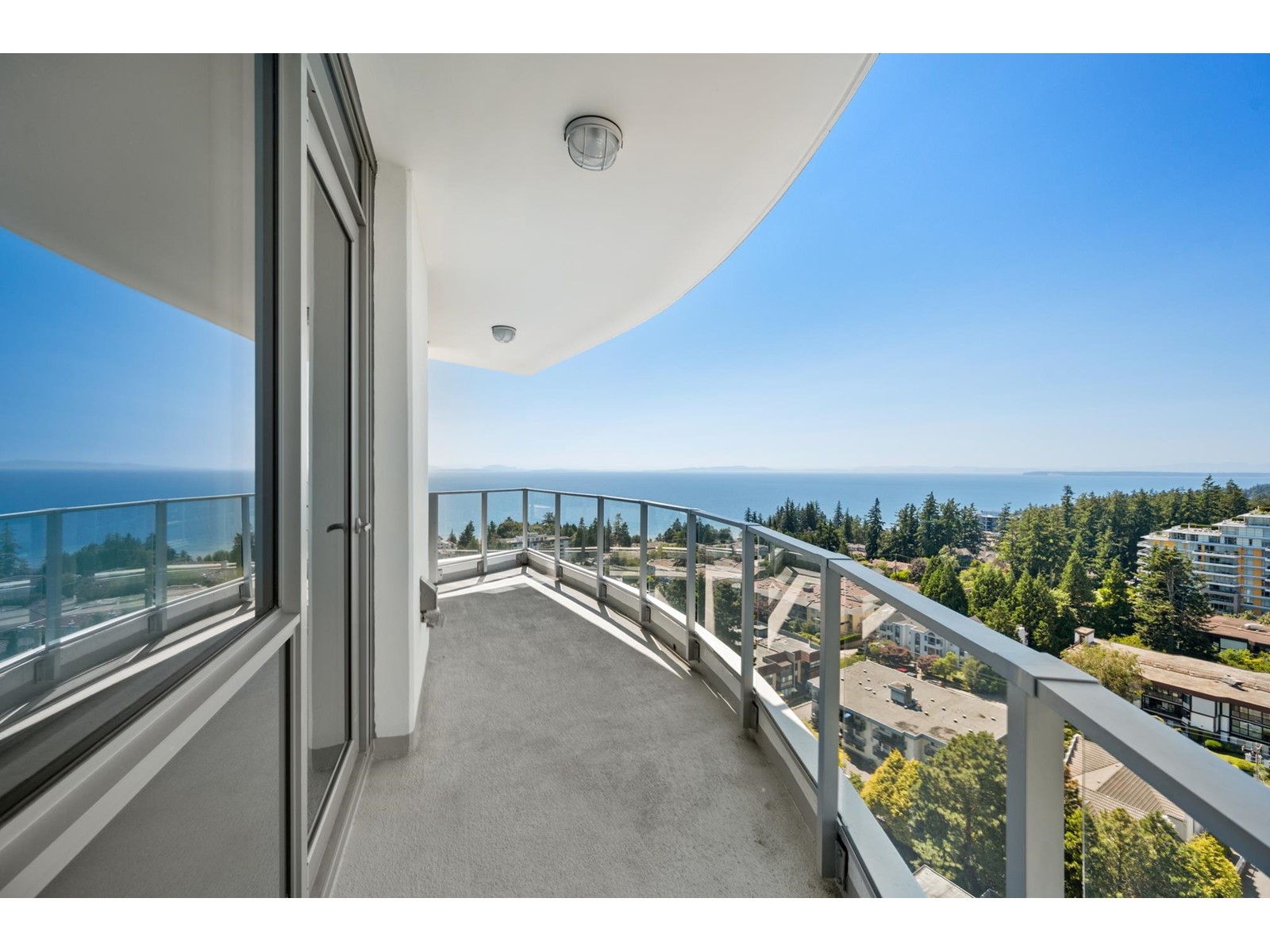 1601 1500 Martin Street Property Photo 30