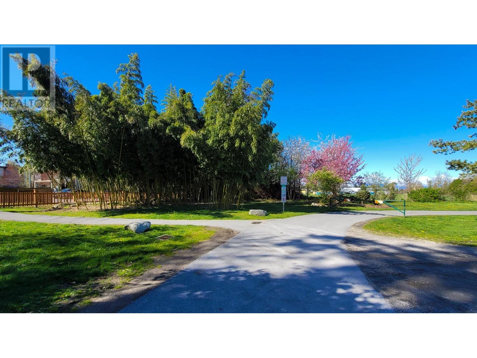 323 10880 No. 5 Road Property Photo 27