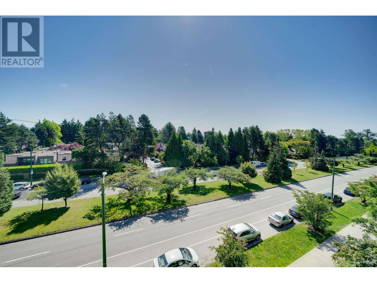 503 6633 Cambie Street Property Photo 17