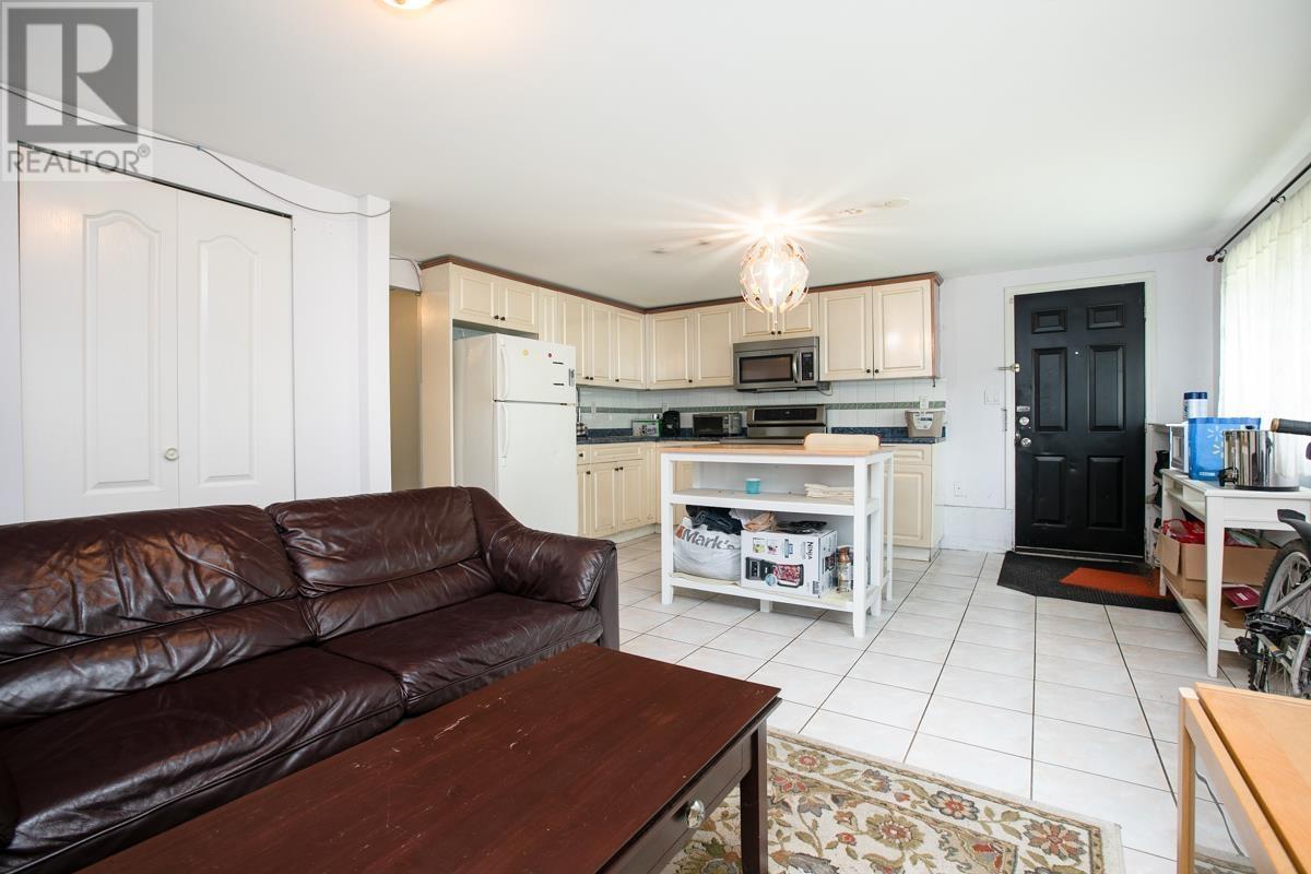 10231 Caithcart Road Property Photo 26