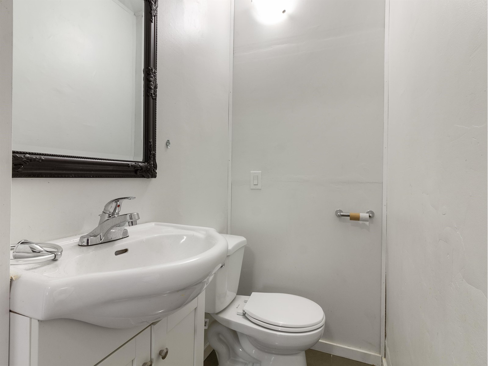 17464 58 Avenue Property Photo 11
