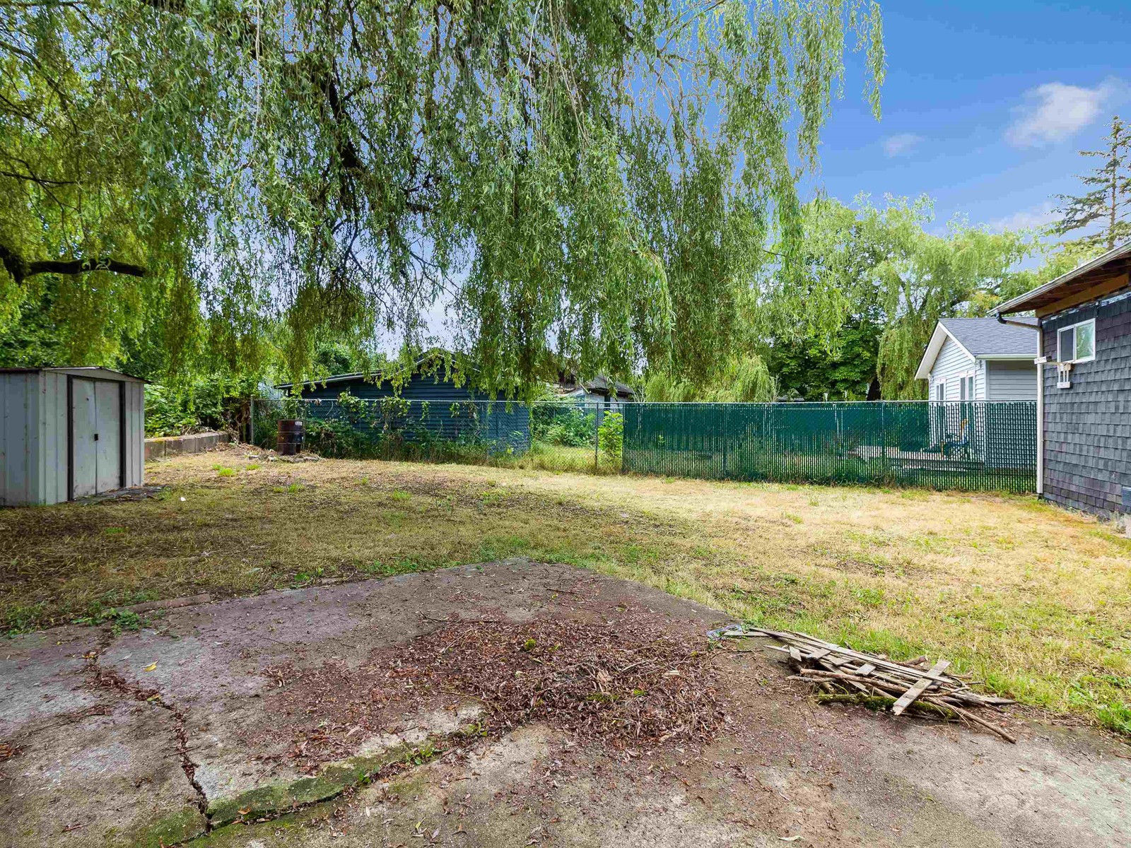 17464 58 Avenue Property Photo 21